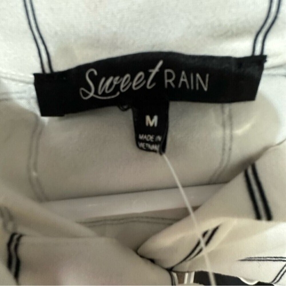 Sweet Rain Button Down Black&White Plaid Striped Size Medium Blouse Top - Picture 6 of 12
